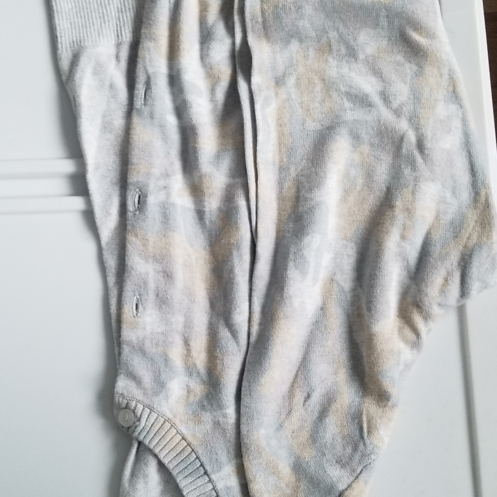 Gap cardigan size XL
